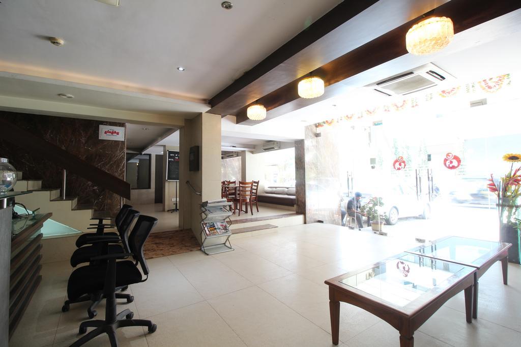 مومباي Hotel Samrat المظهر الخارجي الصورة