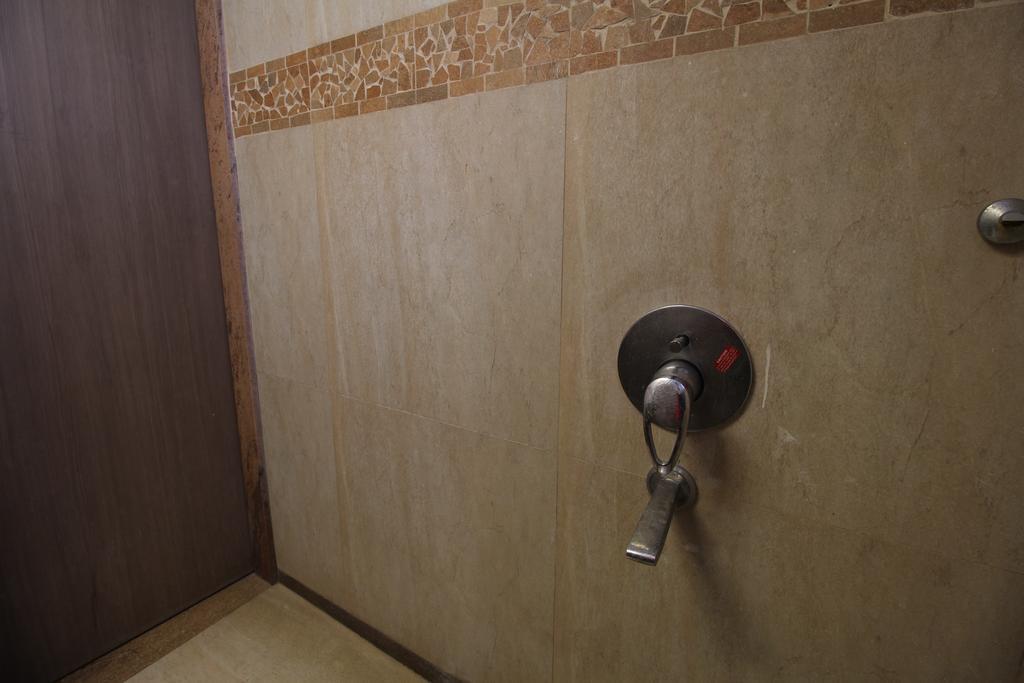 مومباي Hotel Samrat الغرفة الصورة