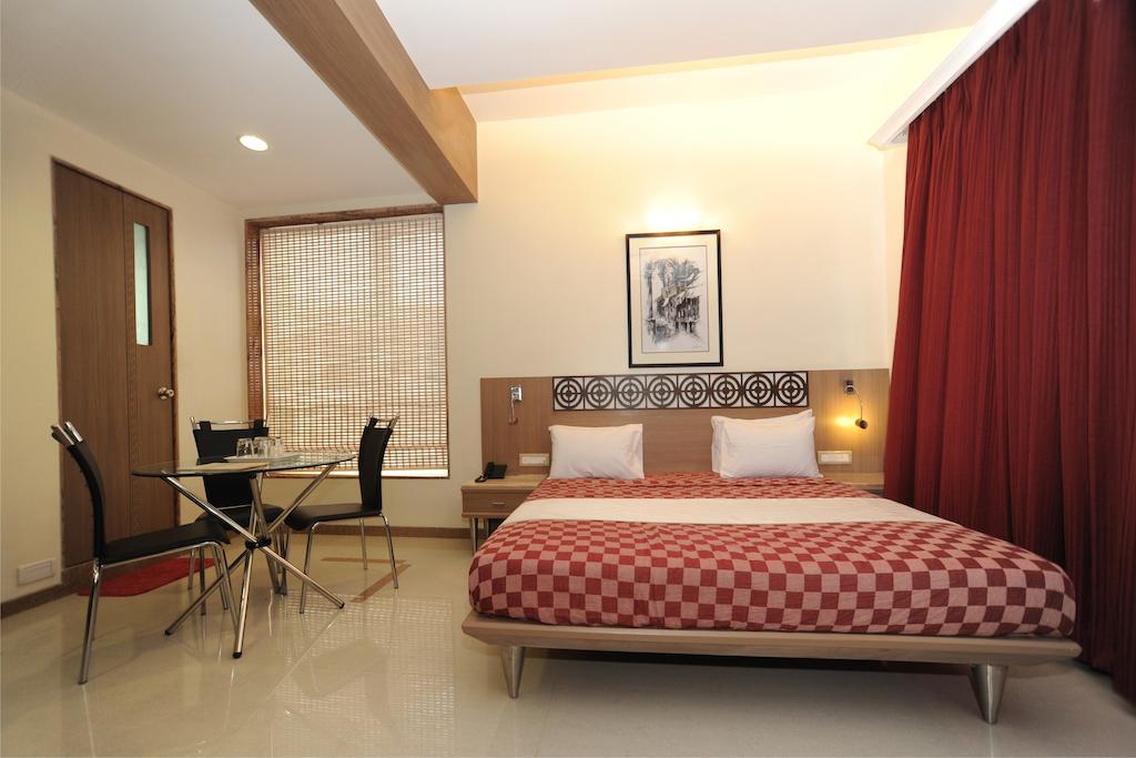 مومباي Hotel Samrat المظهر الخارجي الصورة